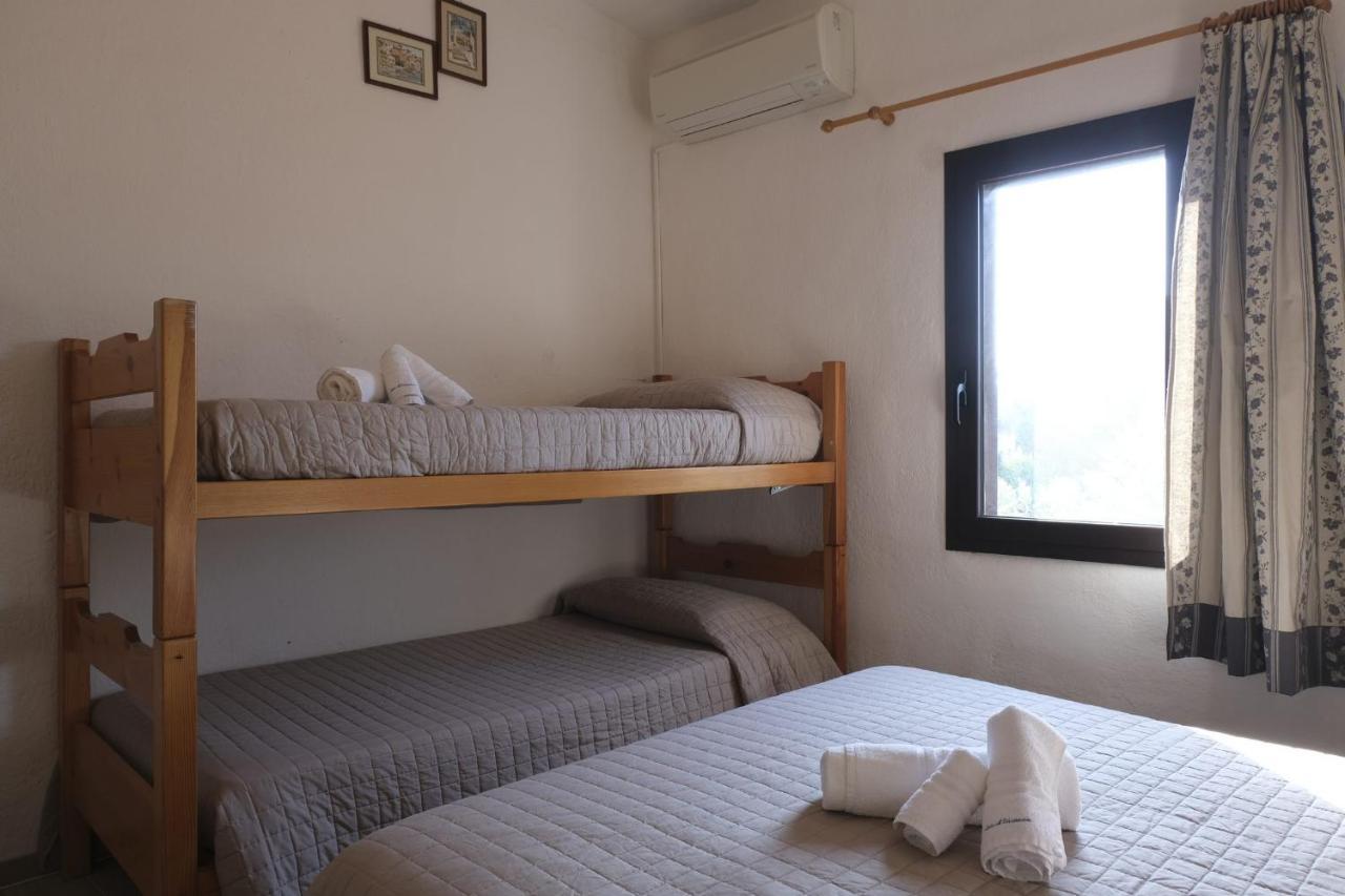 Aria Di Vacanza - Gelsi Olbia Bagian luar foto